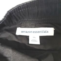 Bild von Amazon Essentials Übergrößen Drawstring Shorts für Frauen in verschiedenen FarbenSo könnte der Titel der eBay-Anzeige aussehen.