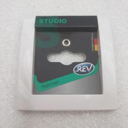 Bild von REV 0208810104 Studio 1fach Rahmen Steckdose Rahmen Lichtschalter etc. weiss Clever