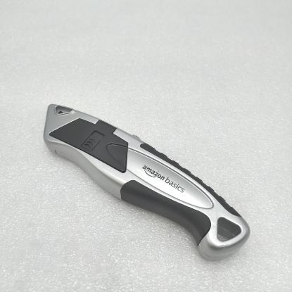 Bild von Amazon Basics Messer einziehbar langlebig ergonomisch I Klinge feststellbar I 3 Größen