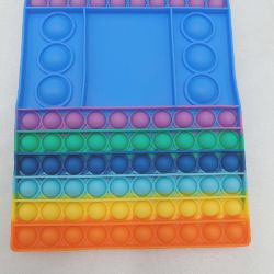 Bild von alldoro Push Play Würfelspiel Pop it Zahlen Farben Brettspiel Blasen Spiel