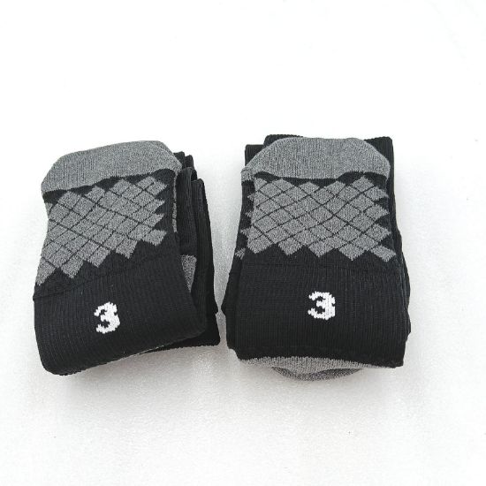 Bild von Stutzen Fussballstrümpfe 2 8 18 Fussballsocken Stilvolles Angebot