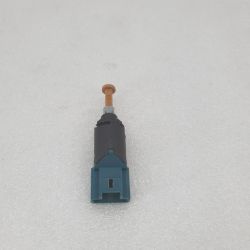 Bild von Hella 6DD 010 966 381 Bremslichtschalter 4 polig Farbe von Switches