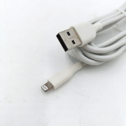 Bild von Amazon Basics Usb A Auf Kabel Mfi Ladegerät Iphone Weiß Hochwertig