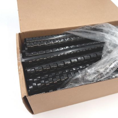 Bild von Amazon Basics Plastikbindekamm 100 Stück 19 Löcher 16 mm - Kamm Set für effizientes und ordentliches Binden - Bürozubehör - praktisch und langlebig