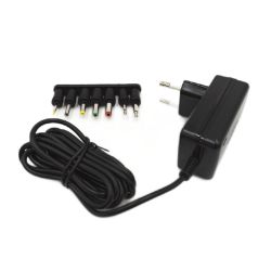 Bild von Amazon Basics Universal Steckernetzteil 7 abnehmbaren Steckern 3-12 V Power Adapter