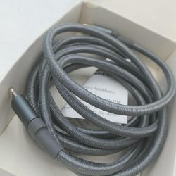 Bild von Amazon Basics Usb C Auf -- Kabel Geflochtenes Nylon Mfi Kabel Apple Iphone Ipad Weiß